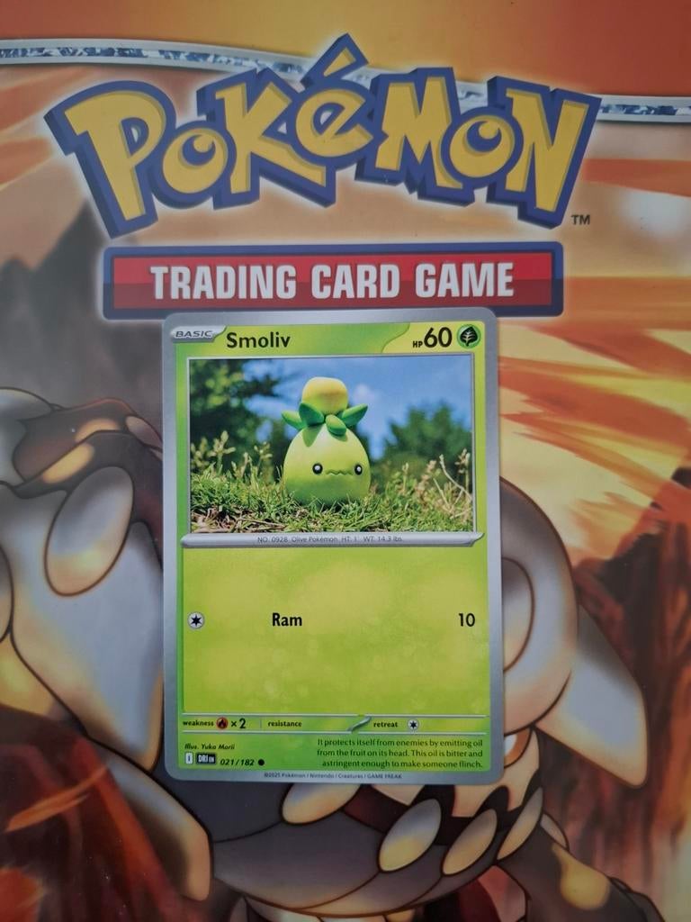 Smoliv 021/182 Destined rivals pokemon kaart nm-mint, Ophalen of Verzenden, Zo goed als nieuw, Losse kaart