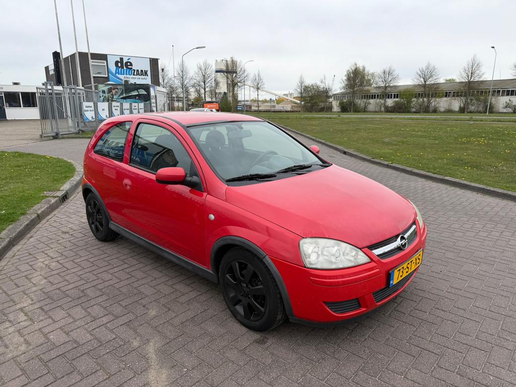 Opel Corsa 1.8-16V Silverline Incl Nieuwe Keuring!, Auto's, Opel, 125 pk, 4 cilinders, 1796 cc, Handgeschakeld