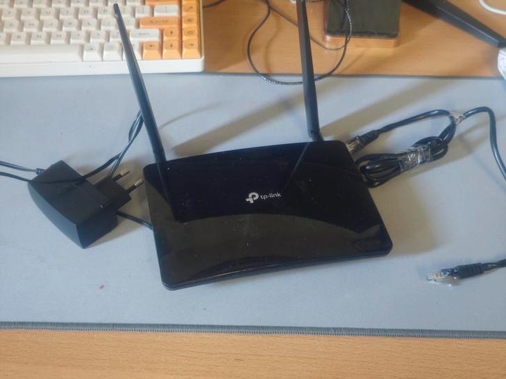 TP-LINK Archer MR202 4G LTE Modem / Router, Computers en Software, Routers en Modems, Zo goed als nieuw, Ophalen of Verzenden