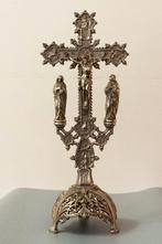 (nr.53) Prachtig kruisbeeld onder glazen stolp met houder, Ophalen