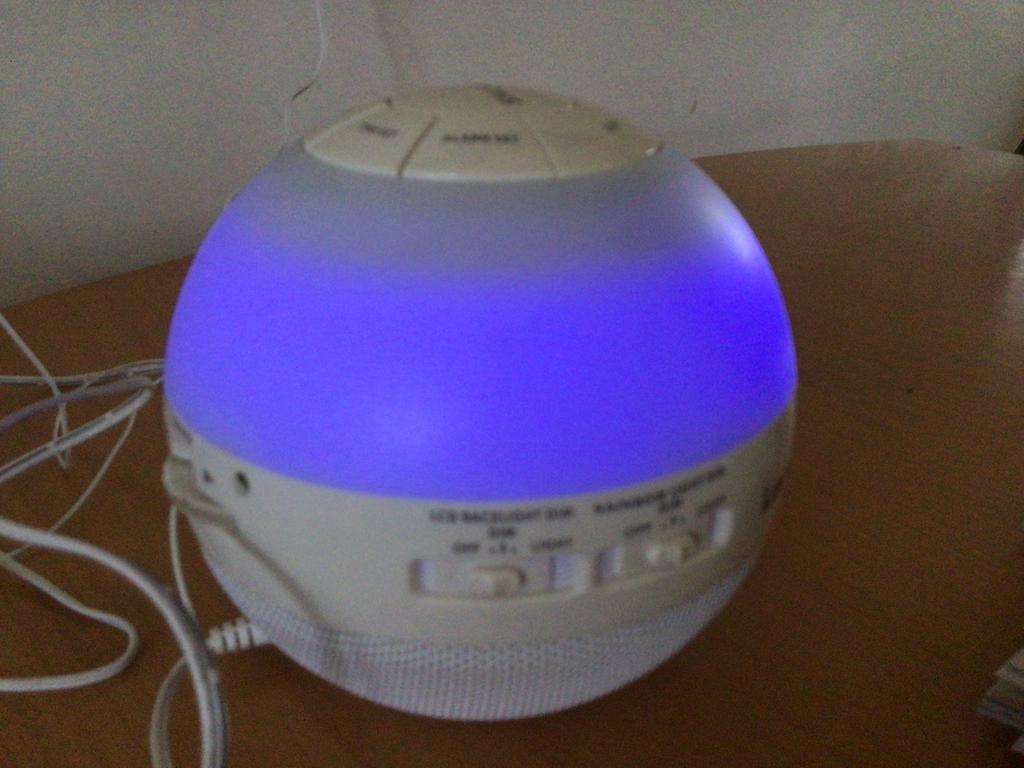 Lenco wekkerradio met wake up light, Ophalen of Verzenden, Zo goed als nieuw