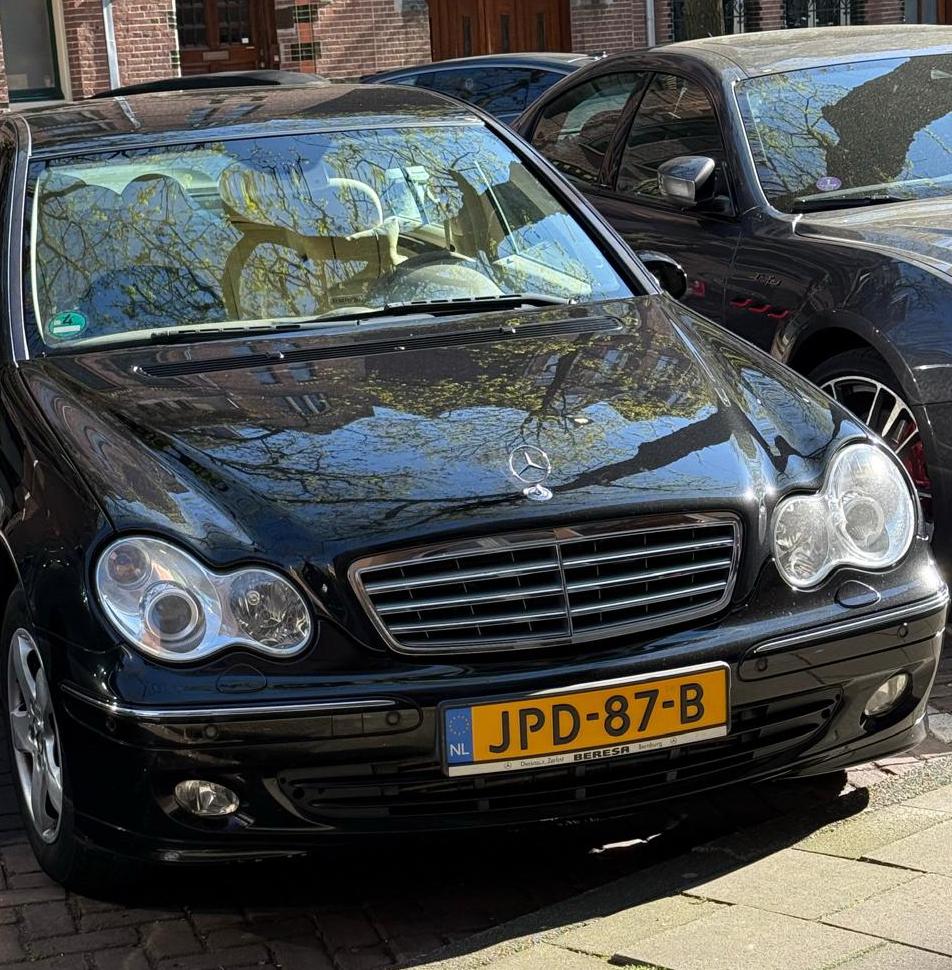 Mercedes Benz C200 Kompressor FULL OPTIONS Automaat Uniek, Auto's, Mercedes-Benz, Automaat, 1796 cc, Leder, Overige kleuren