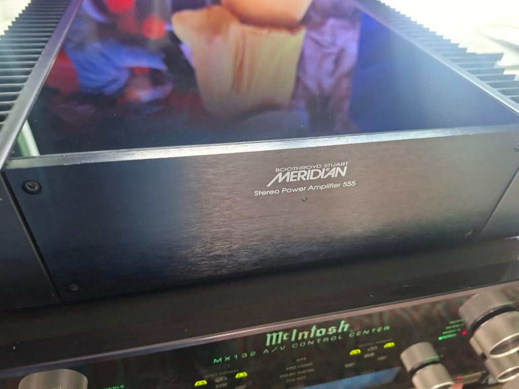 Meridian 555 Eindversterker - High-End Vintage Audio, Overige merken, Ophalen of Verzenden, Zo goed als nieuw, 60 tot 120 watt