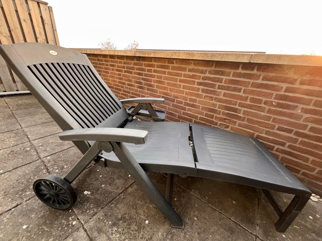 Hartman Ligbed - Verstelbaar & Inklapbaar, Tuin en Terras, Ligbedden, Ophalen, Gebruikt, Kunststof, Inklapbaar