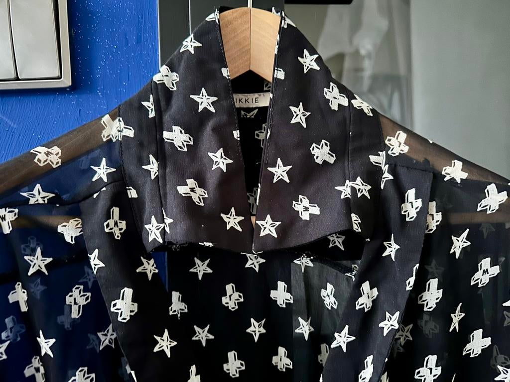 Nikkie Stars Crosses see-through blouse maat L, Zwart, Maat 42/44 (L), Ophalen of Verzenden, Zo goed als nieuw