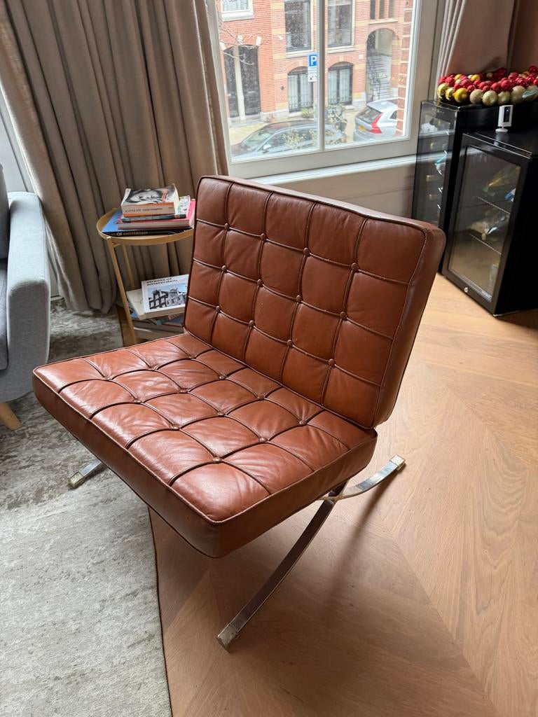 Barcelona stoel, Huis en Inrichting, Stoelen, Ophalen, Gebruikt, Bruin, Leer