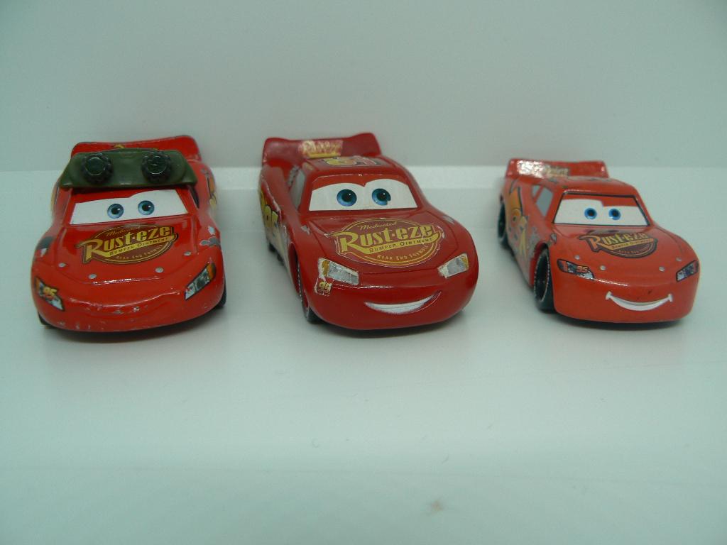 Disney Pixar Cars and Planes, Verzamelen, Ophalen of Verzenden, Overige figuren, Zo goed als nieuw, Overige typen