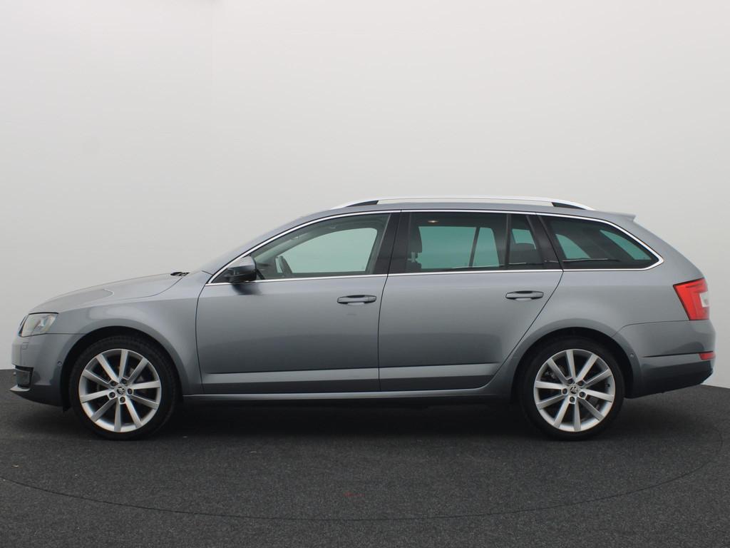 Skoda Octavia Combi Combi 1.4 TSI Greentech Elegance Busines, Euro 5, Gebruikt, Zwart, 4 cilinders