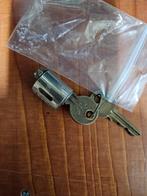 Stuurslot puch 2v 3v vs50 gege NOS, Fietsen en Brommers, Brommeronderdelen | Puch, ., Nieuw, Ophalen of Verzenden, .