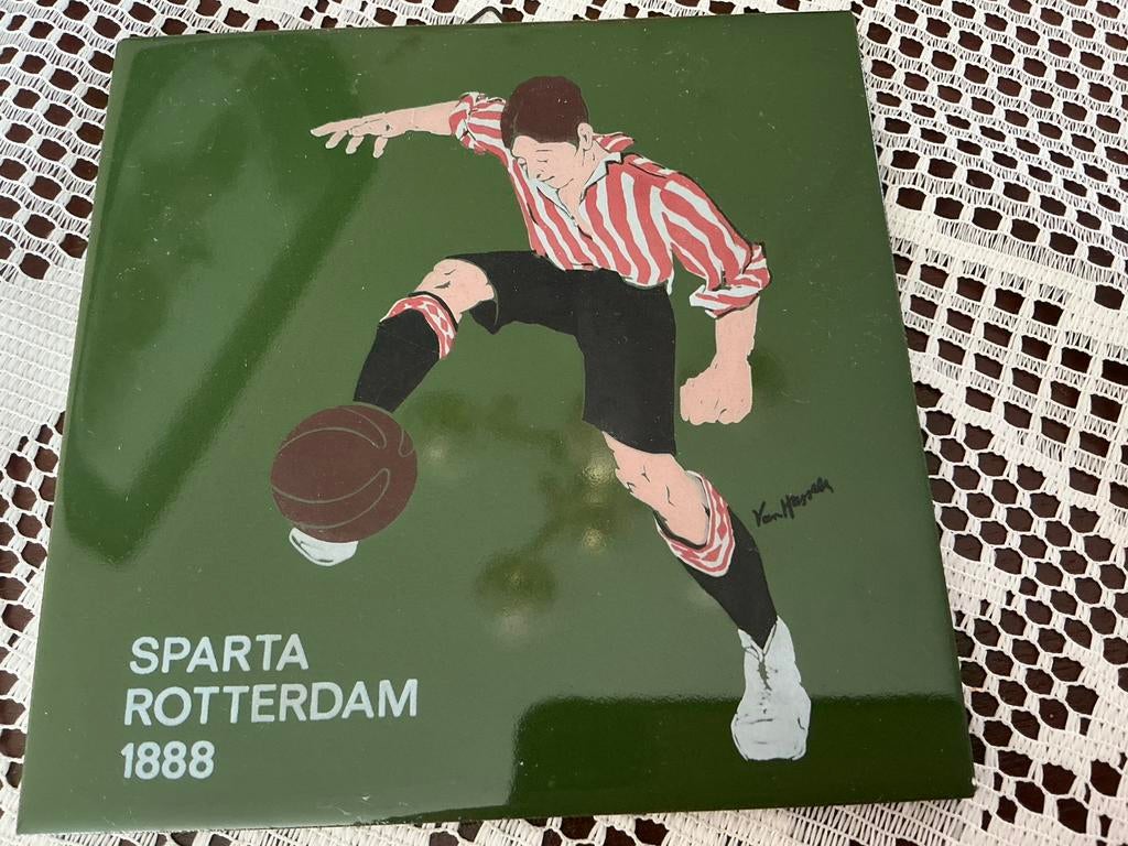 Oud tegeltje van sparta, Ophalen of Verzenden, 2000 tot heden, Zo goed als nieuw, Overige formaten