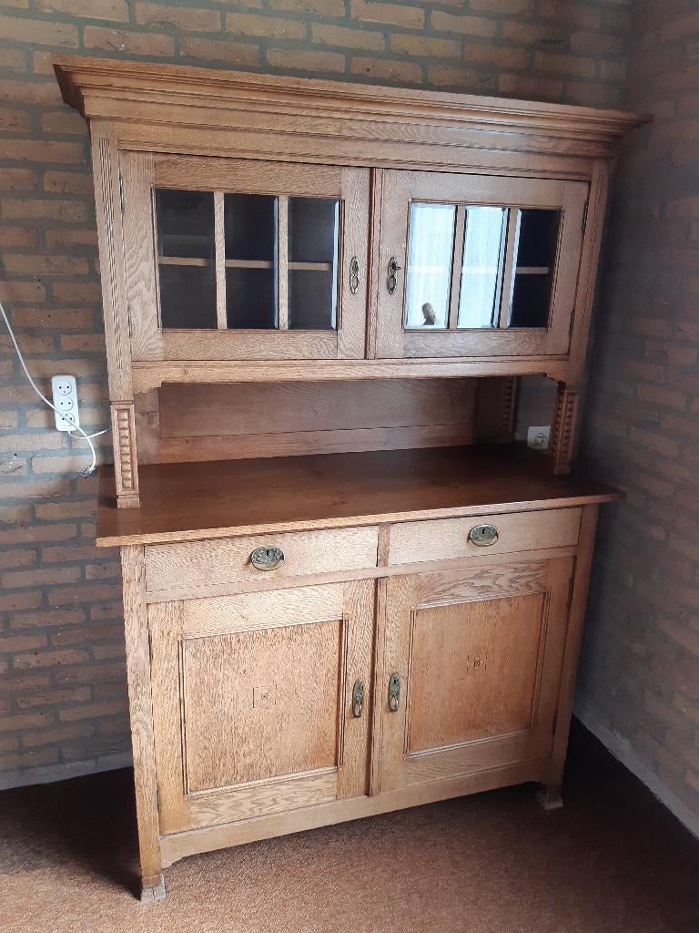 Antieke buffet kast, Ophalen