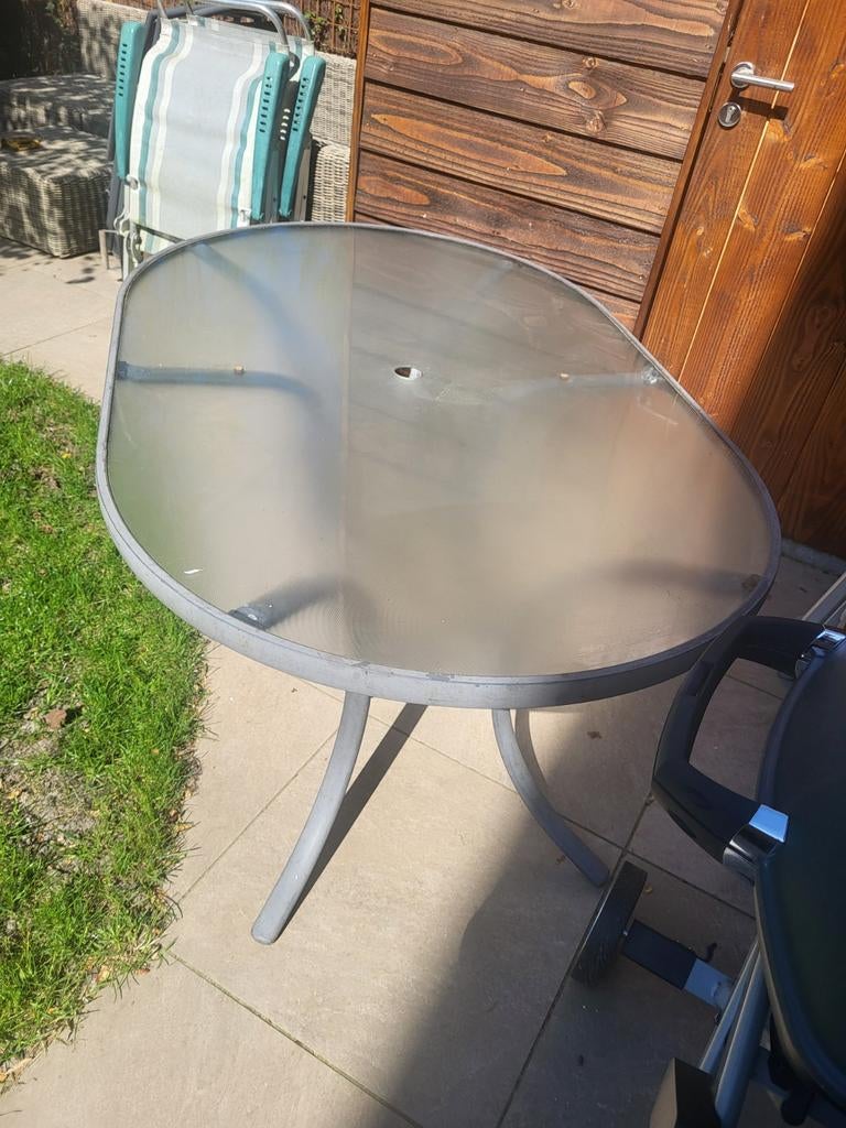 Tuinset: tuintafel met 4 tuinstoelen, Ophalen