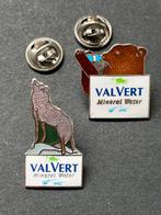 Valvert Mineral Water Reclame Pins - Wolf en Beer, Verzamelen, Speldjes, Pins en Buttons, Gebruikt, Ophalen of Verzenden, Speldje of Pin