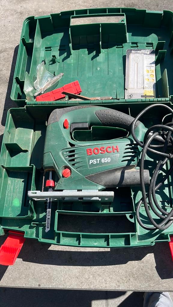 Bosch pst 650 decoupeerzaag, Decoupeerzaag, Ophalen of Verzenden, Zo goed als nieuw, 30 tot 70 mm