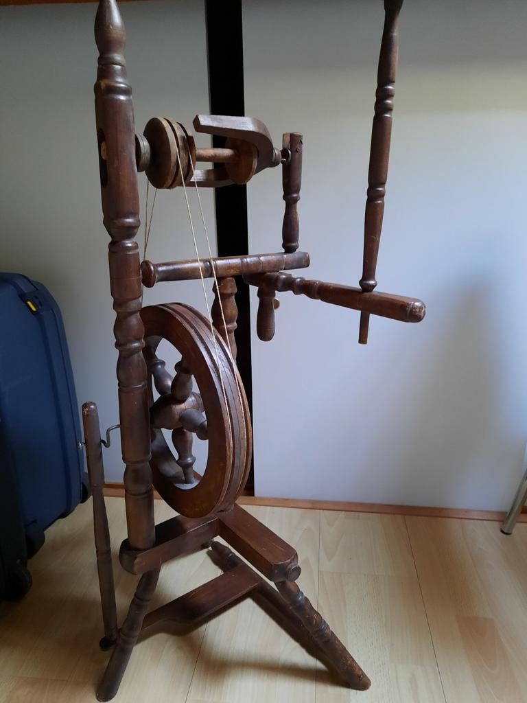 Antiek Decoratief Spinnewiel - Houten Ornament, Ophalen of Verzenden, Gebruikt, Spinnewiel