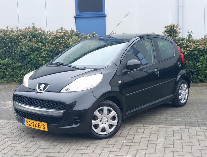 PEUGEOT 107 1.0 12V 68PK 5D XS Airco, Auto's, Peugeot, Bedrijf, Te koop, ABS, Airbags, Airconditioning, Bluetooth, Centrale vergrendeling