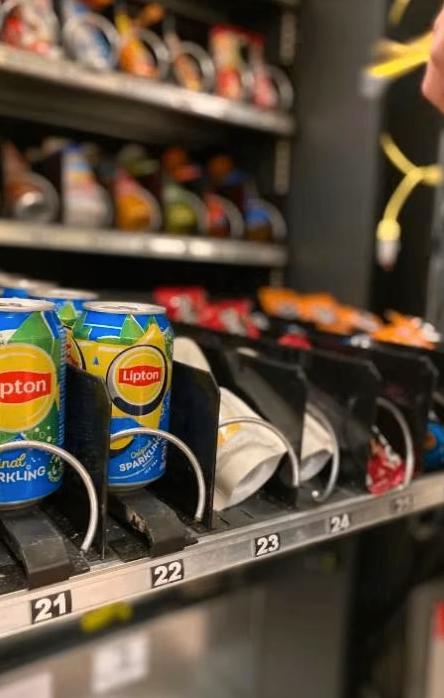 Full Service Vending | Gratis vendingmachine op locatie, Ophalen, Vending Master, Info@vendingmaster.nl, Ewinkel 12, 5431ND Cuijk