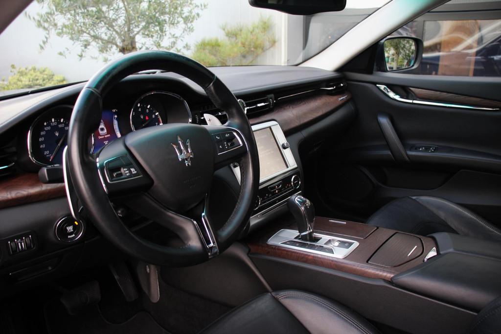 Maserati Quattroporte 3.0 S Q4 411PK - LEDER - FLIPPERS - SC, Auto's, Maserati, Automaat, Gebruikt, Zwart, Zwart