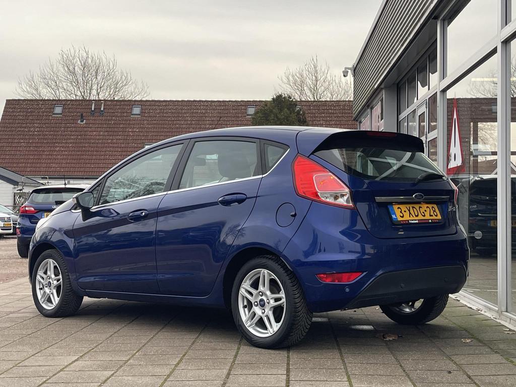 Ford Fiesta 1.0 Titanium 5 Deurs /Cruise/Clima/ 96.800 KM! /, Auto's, Ford, Voorwielaandrijving, Stof, Euro 6, 525 kg