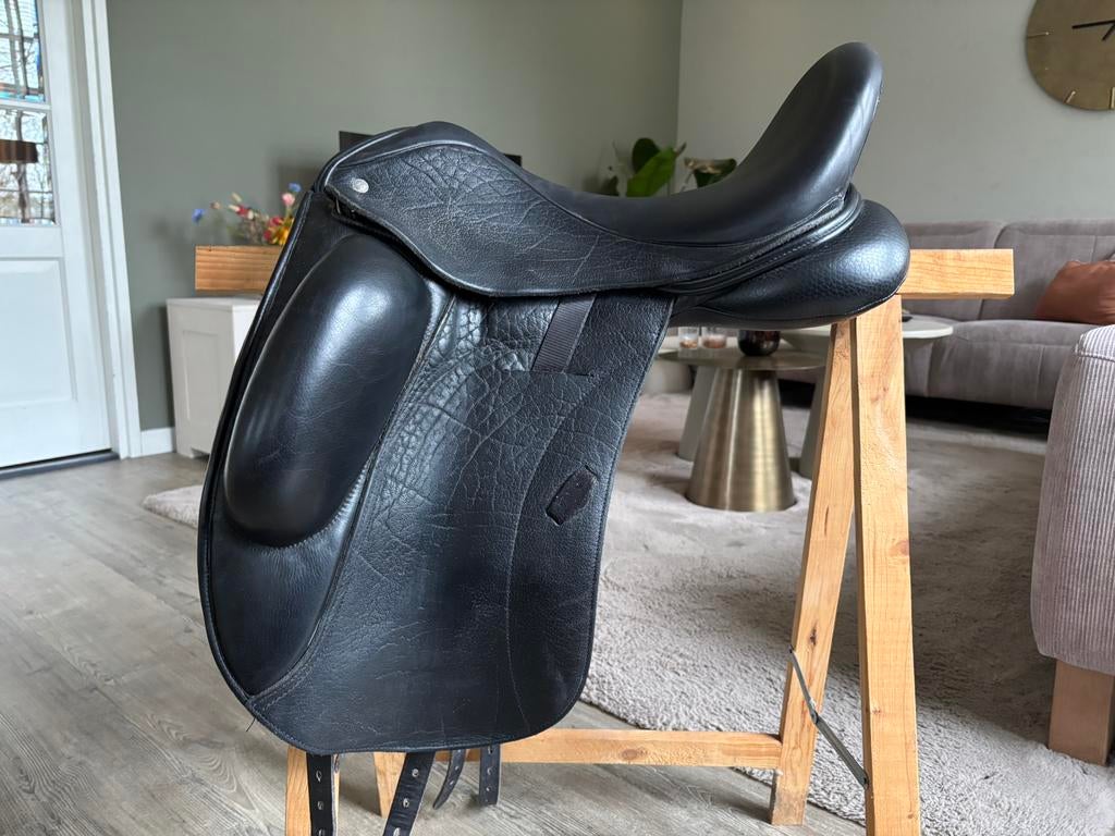 Super fijn Custom Wolfgang Omni mono dressuurzadel 17,5 inch, Ophalen of Verzenden, Zo goed als nieuw, Dressuur