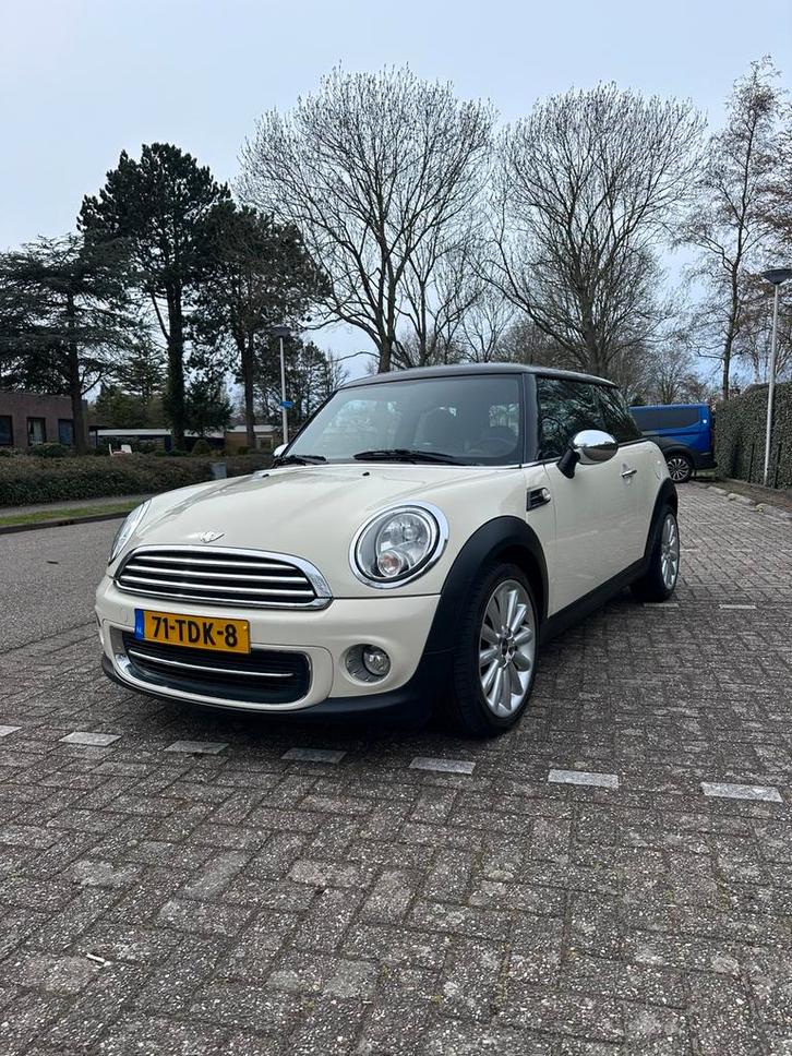 Mini Cooper 1.6 10 Years Edition (2012) wit, Auto's, Mini, Particulier, Cooper, Benzine, C, Hatchback, Handgeschakeld, Origineel Nederlands