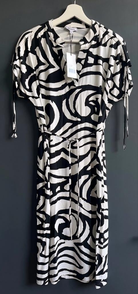 NIEUW Zoso Jurk Daisy Maat M en L, Kleding | Dames, Maat 38/40 (M), Zwart, Nieuw, Ophalen of Verzenden