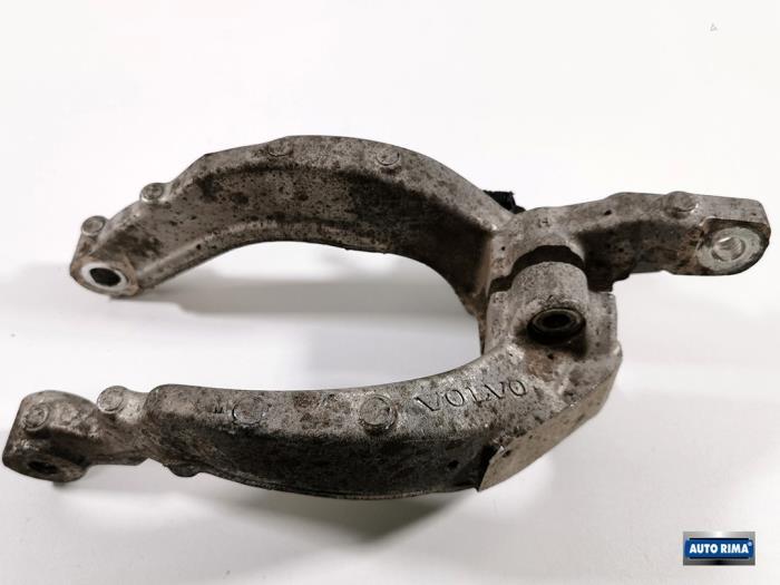 Veerpootbrug van een Volvo V60, Auto-onderdelen, Ophanging en Onderstel, Gebruikt, -, -, Ophalen of Verzenden