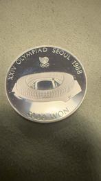 1988 OLYMPICS Stadium Proof Silver 5000 Won Coin, Postzegels en Munten, Verzenden, Midden-Oosten