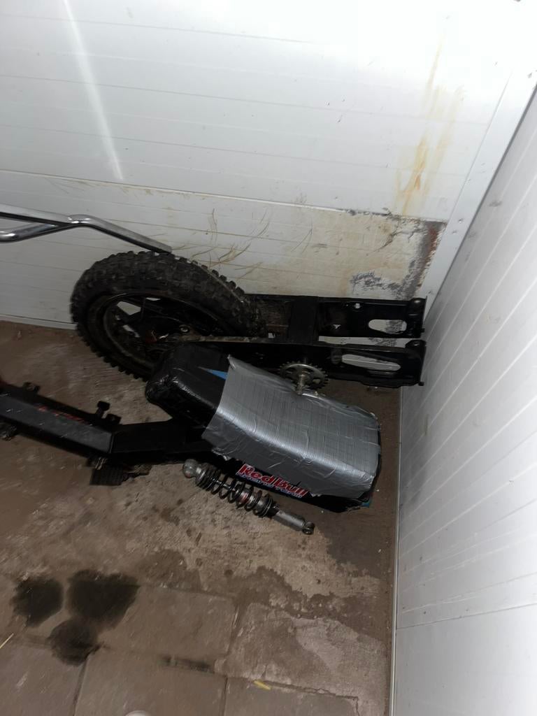 Gilera cita in onderdelen, Ophalen, Zo goed als nieuw, Minder dan 50 watt