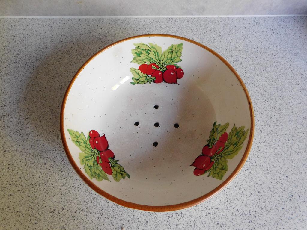 Vergiet, Treef,  Fruittest 17x5,5 cm. Radijs, Ophalen of Verzenden