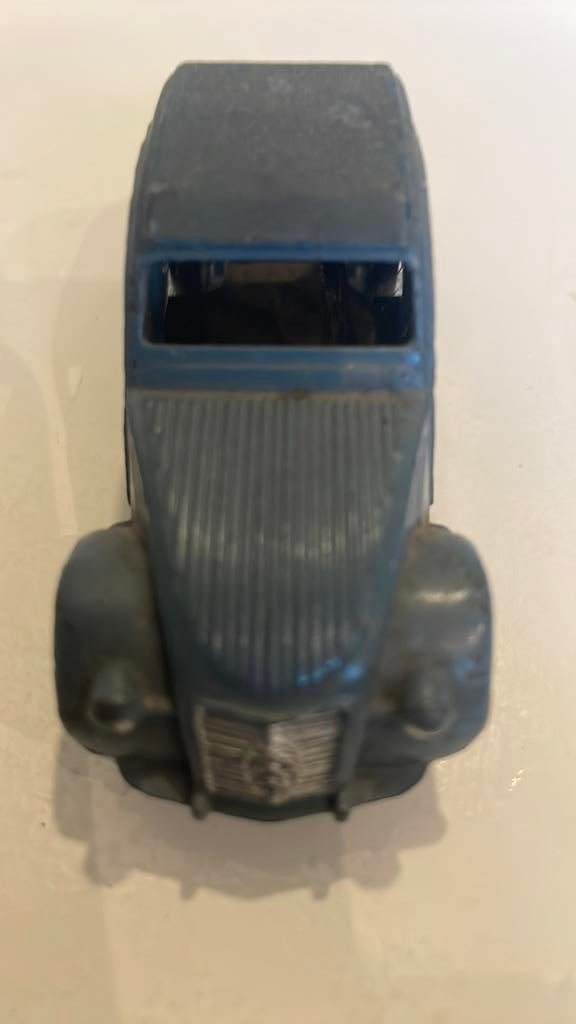 Citroen 2cv uit 1956 , donker grijs, Dinky Toy, Hobby en Vrije tijd, Modelauto's | 1:87, Ophalen of Verzenden, Gebruikt, Auto