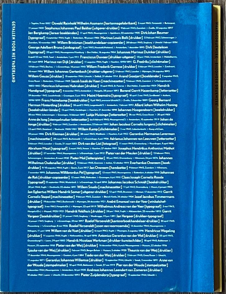 Kerstnummer 1994 W.O. II affiches verzet illegale krantjes, Verzamelen, Militaria | Tweede Wereldoorlog, Luchtmacht, Boek of Tijdschrift