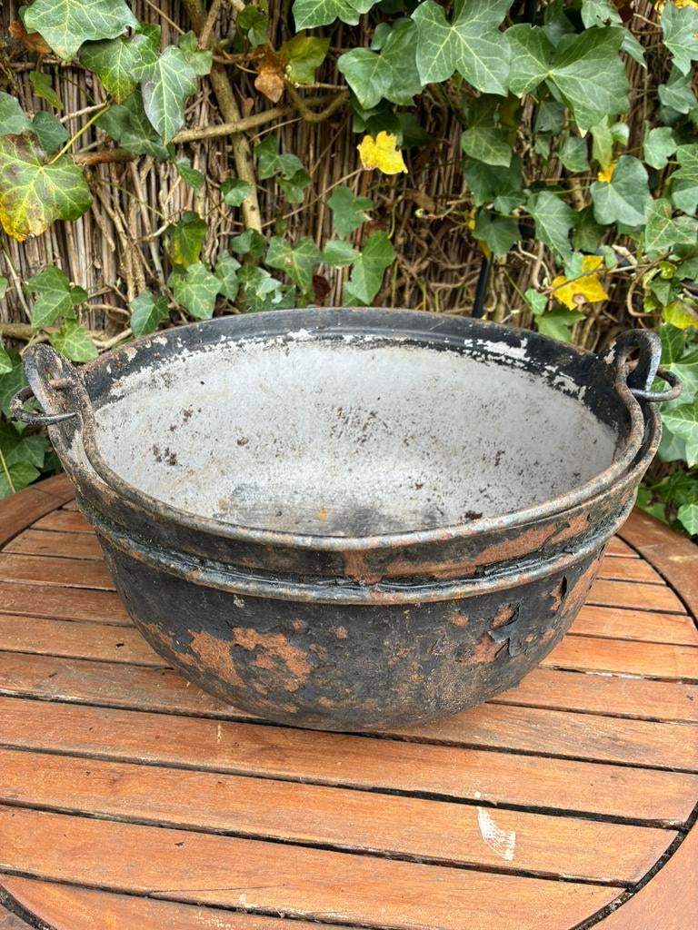 Gratis gietijzeren pot, Ophalen, Gebruikt, Minder dan 30 cm, Rond