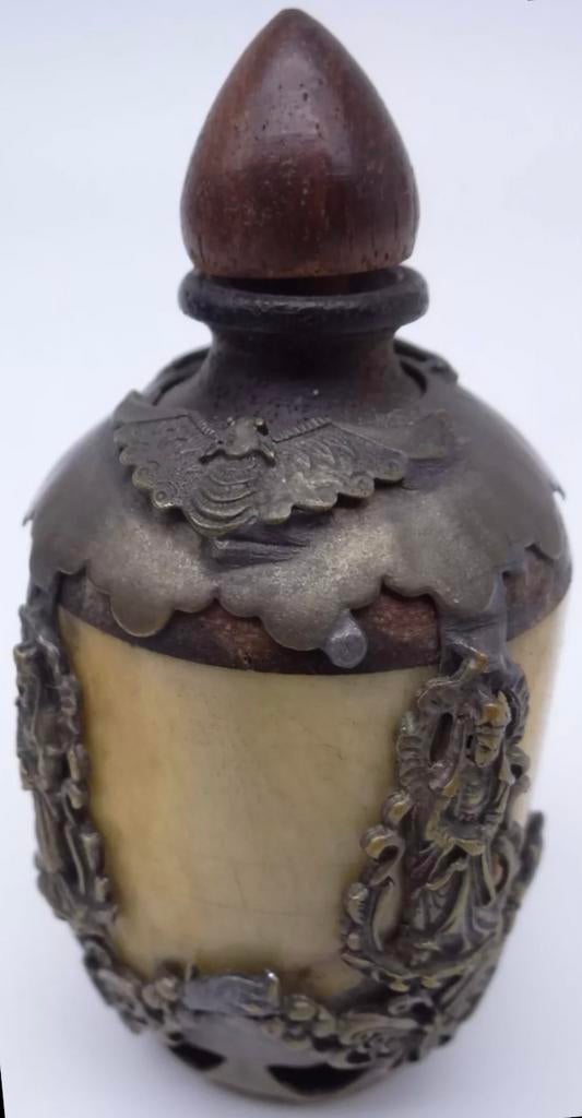 Chinees parfumfles snuif doos, Verzenden