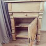 Oud grenen kastje met lade en deurtje, 66x79 cm, Antiek en Kunst, Antiek | Meubels | Kasten, Ophalen