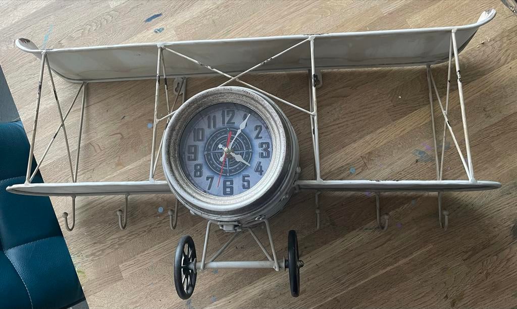Vliegtuig klok met haakjes en wandplankjes, Ophalen, Zo goed als nieuw, Analoog, Wandklok