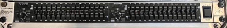 Behringer Ultragraph Pro Equalizer, Muziek en Instrumenten, Effecten, Gebruikt, Equalizer, Ophalen of Verzenden