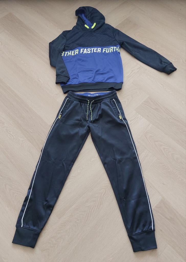 Trainingspak We Fashion maat 158 164, Kinderen en Baby's, Kinderkleding | Maat 158, Gebruikt, Ophalen of Verzenden, Setje, Jongen