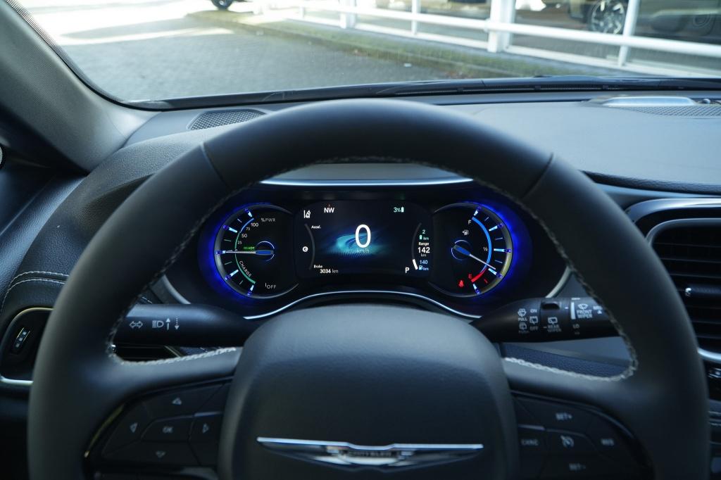 Chrysler Pacifica 3.6 V6 Hybrid S I PANO I ACC I 7-persoons, Auto's, Chrysler, Automaat, Gebruikt, Zwart, Leder