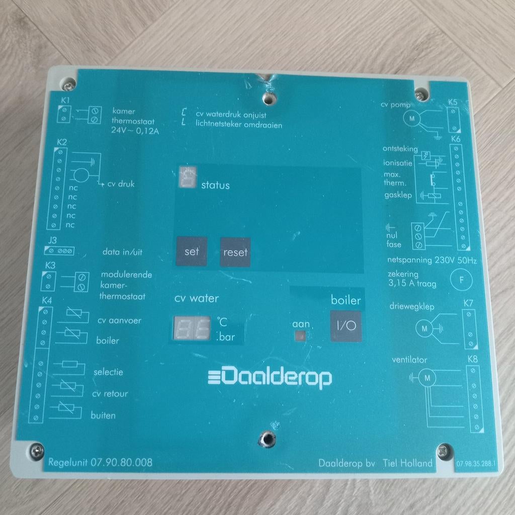 Itho Daalderop regelunit, komt uit een werkende ketel., 30 tot 80 cm, Cv-ketel of Combi-ketel, Minder dan 60 cm, Ophalen of Verzenden