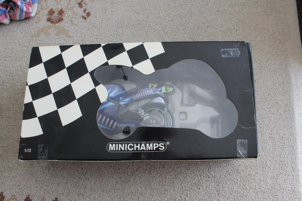 Model Motor Yamaha YZR500. Olivier Jacque, Ophalen of Verzenden, Nieuw, 1:9 t/m 1:12, Motor