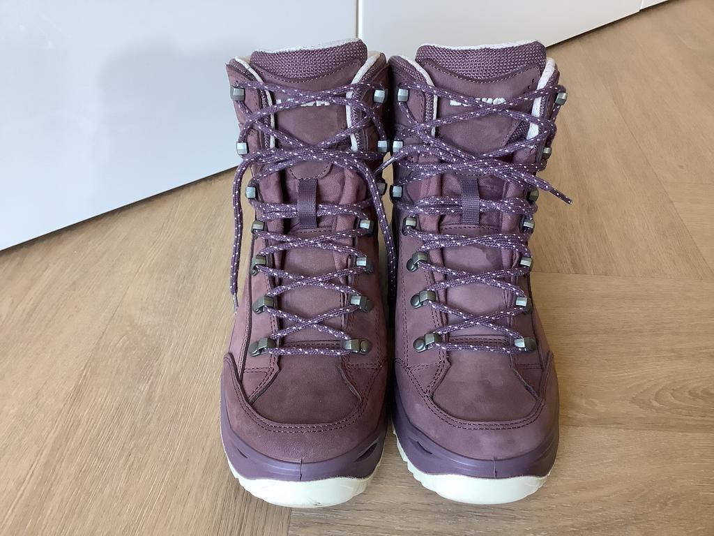 LOWA Benelux wandelschoenen. Nieuw! Maat 42 in oudroze., Overige kleuren, Nieuw, Wandelschoenen, Ophalen of Verzenden