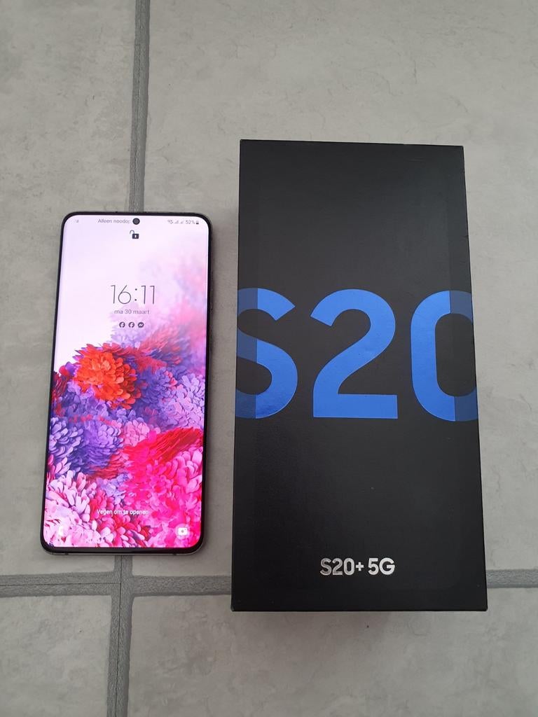 Samsung S20 plus met doos en accessoires, Telecommunicatie, Mobiele telefoons | Samsung, Galaxy S20, Zwart, Ophalen of Verzenden
