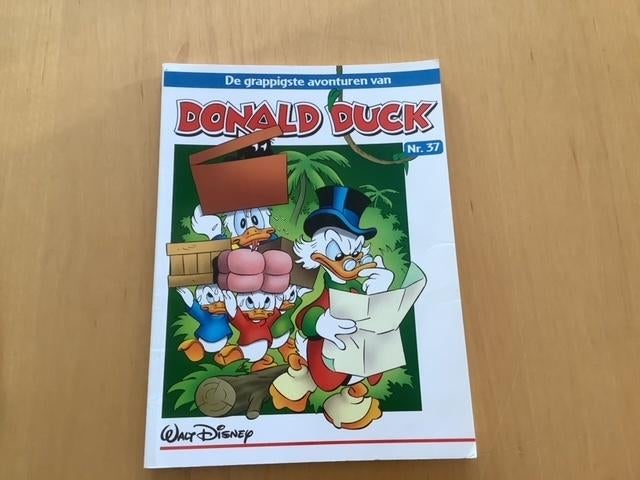DONALD DUCK stripboek de grappigste avonturen (nummer 37), Eén stripboek, Ophalen of Verzenden, Gelezen, Walt Disney