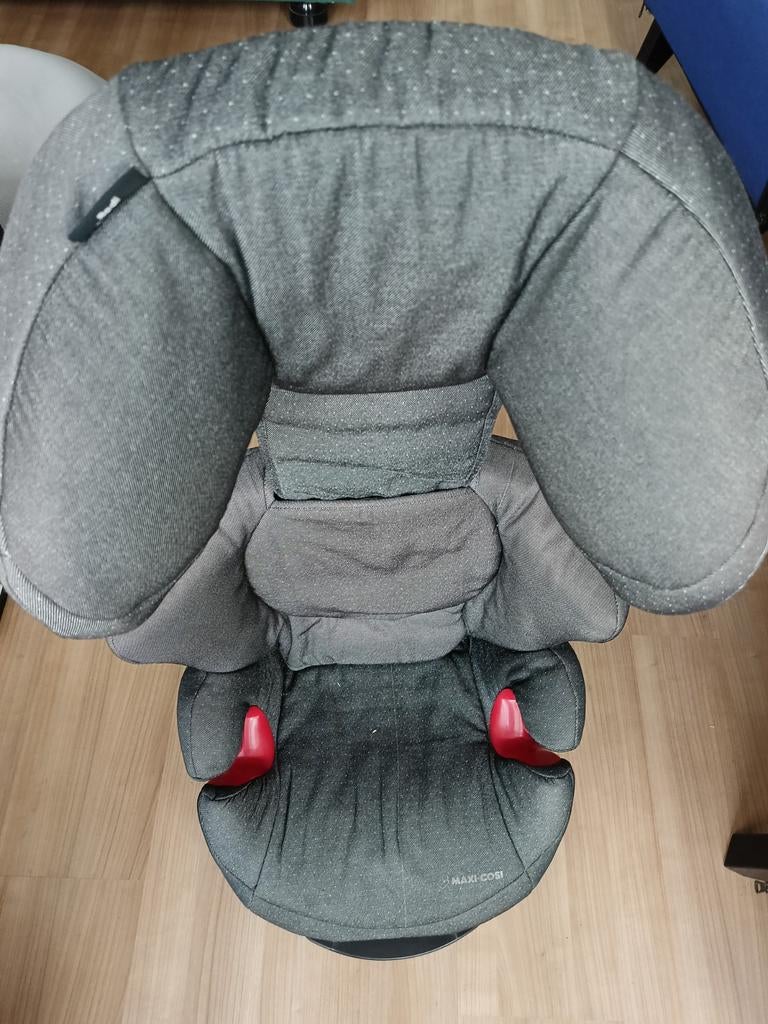Maxi Cosi Rodi antraciet grijs met spikkeltjes bekleding, Ophalen, Autogordel, 15 t/m 36 kg, Verstelbare rugleuning