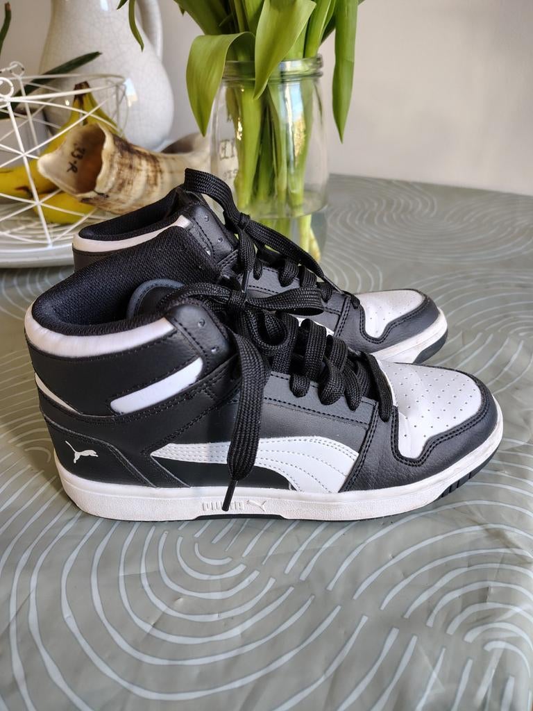 Nette Puma sneakers, maat 38.5 - Zo goed als nieuw, Puma, Ophalen of Verzenden, Zo goed als nieuw, Jongen