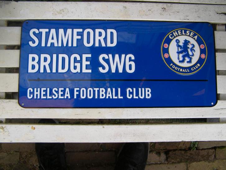 Bord CHELSEA FOOTBALL CLUB, metaal, blauw 40x18 cm, Verzamelen, Sportartikelen en Voetbal, Zo goed als nieuw, Poster, Plaatje of Sticker