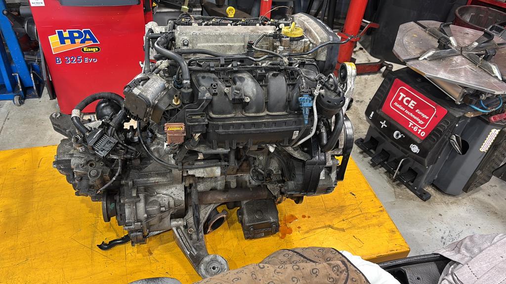 Alfa romeo 2.0 jts motor, Ophalen, Alfa Romeo