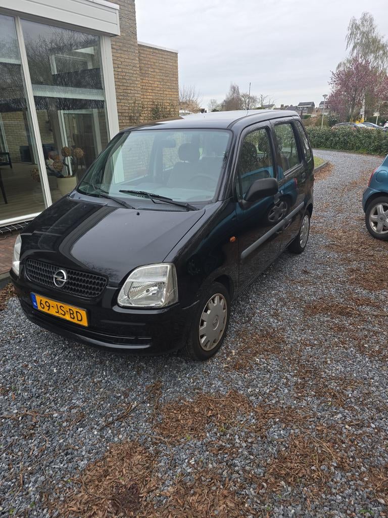 Opel Agila 1.2 I 16V 2002 Zwart, Auto's, Opel, Voorwielaandrijving, 15 km/l, 74 pk, 31 €/maand