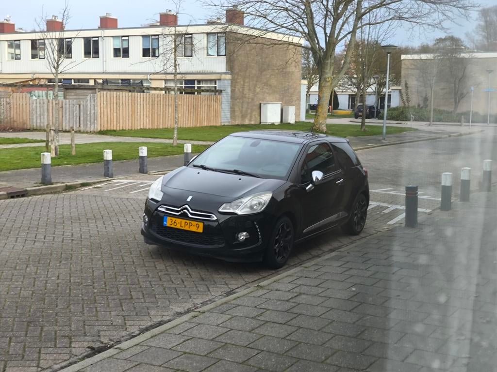 Citroën DS3 1.6 THP 2010 Zwart, Auto's, Citroën, Particulier, DS3, ABS, Airbags, Airconditioning, Alarm, Android Auto, Apple Carplay